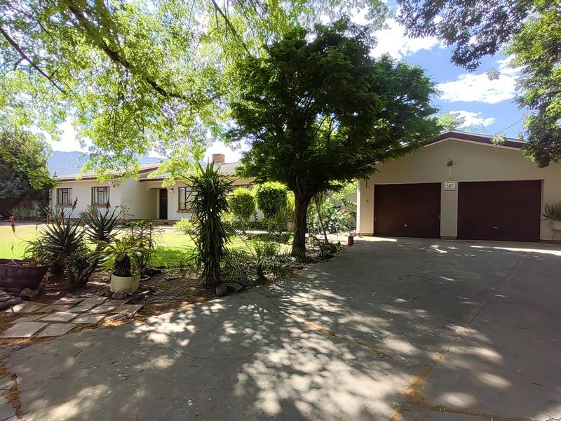 4 Bedroom Property for Sale in Prince Alfred Hamlet Western Cape